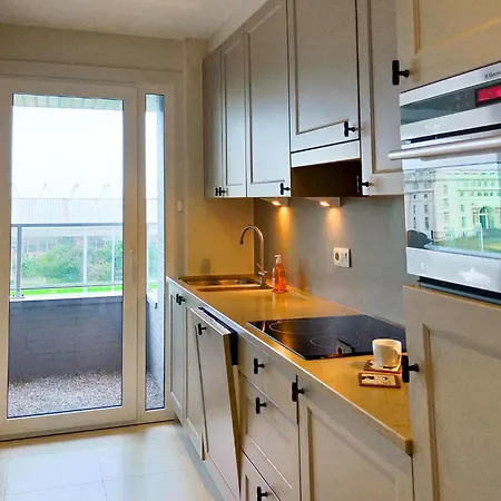 Beautiful In With House Sea View Apartment
